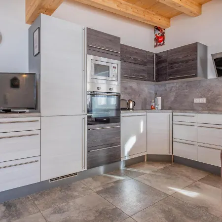 Appartamento Blick Auf Den Rettenstein 2