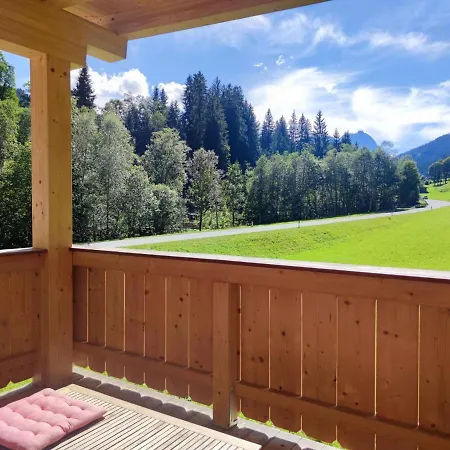 Blick Auf Den Rettenstein 2 *