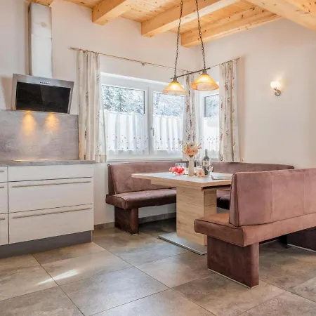 Appartamento Blick Auf Den Rettenstein 2