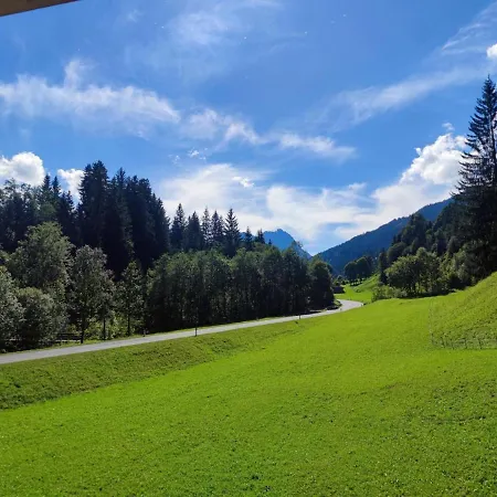Blick Auf Den Rettenstein 2 * كيرشبرغ ان تيرول